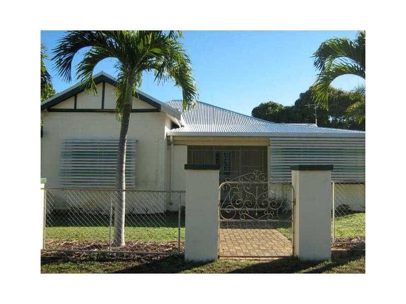 2 Howard Street, Bowen QLD 4805