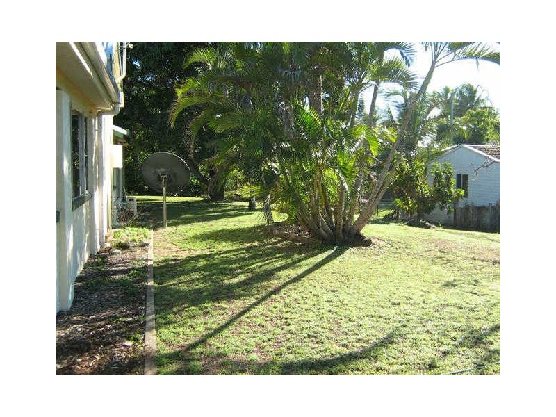 2 Howard Street, Bowen QLD 4805