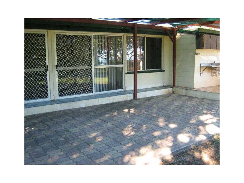 2 Howard Street, Bowen QLD 4805
