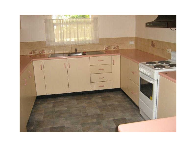 2 Howard Street, Bowen QLD 4805