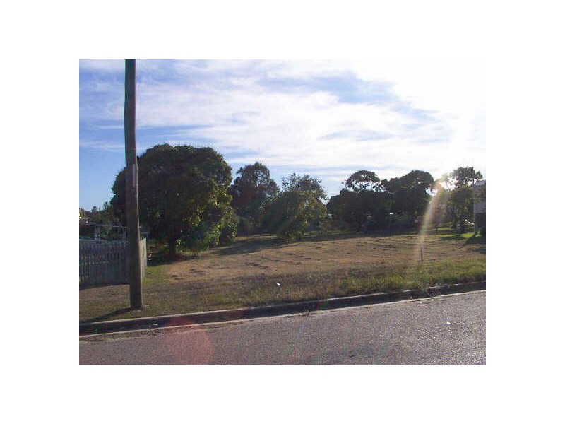 45 Gregory Street, Bowen QLD 4805