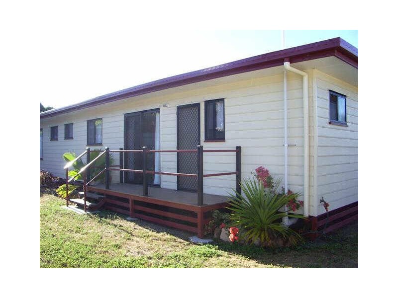 30 Emmerson Drive, Bowen QLD 4805