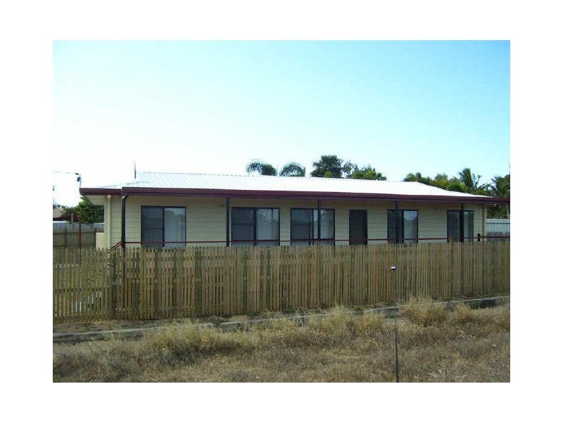 30 Emmerson Drive, Bowen QLD 4805