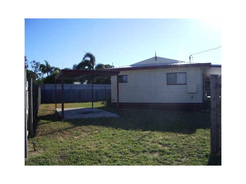 30 Emmerson Drive, Bowen QLD 4805