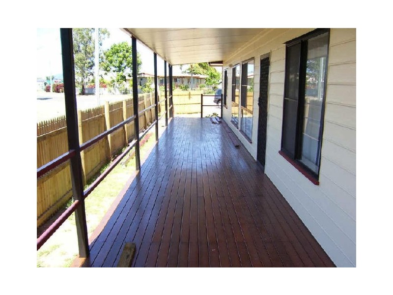 30 Emmerson Drive, Bowen QLD 4805
