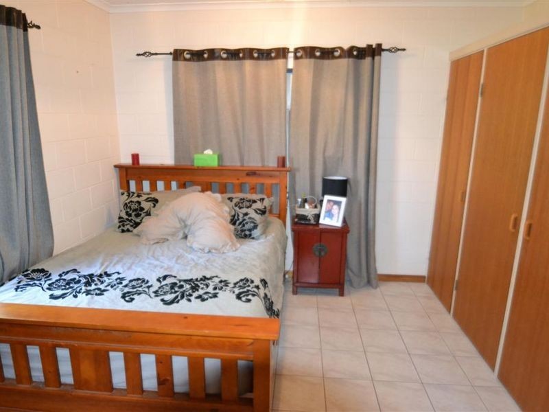 7 Bull Crescent, Bowen QLD 4805