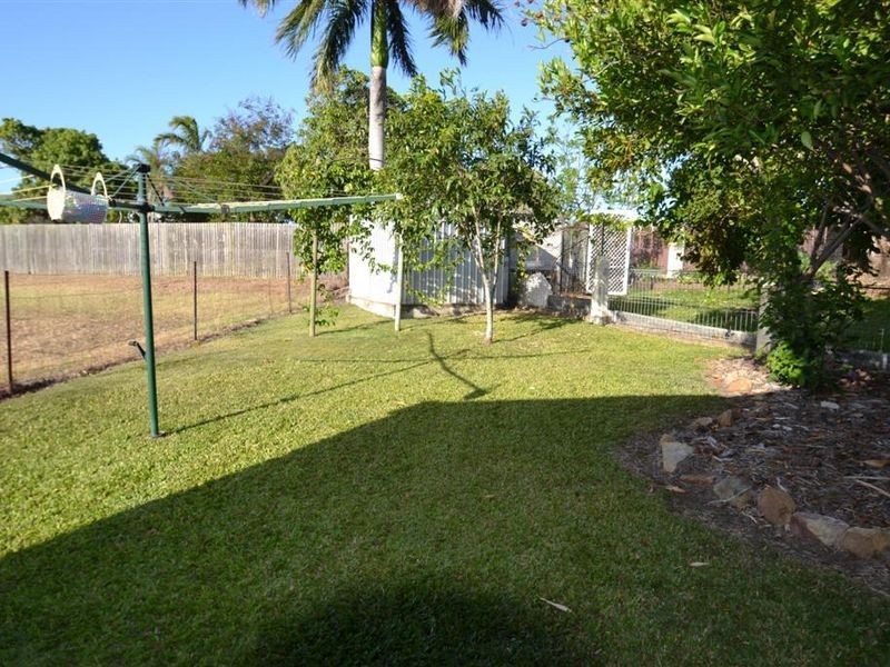 7 Bull Crescent, Bowen QLD 4805
