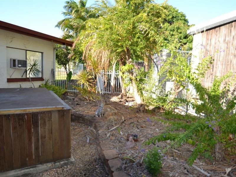 7 Bull Crescent, Bowen QLD 4805