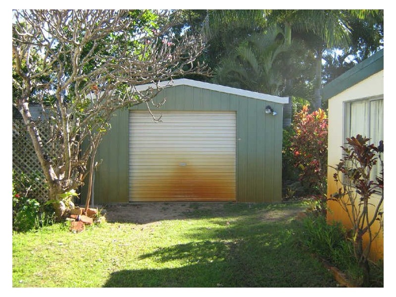 21 Golf Links Road, Bowen QLD 4805