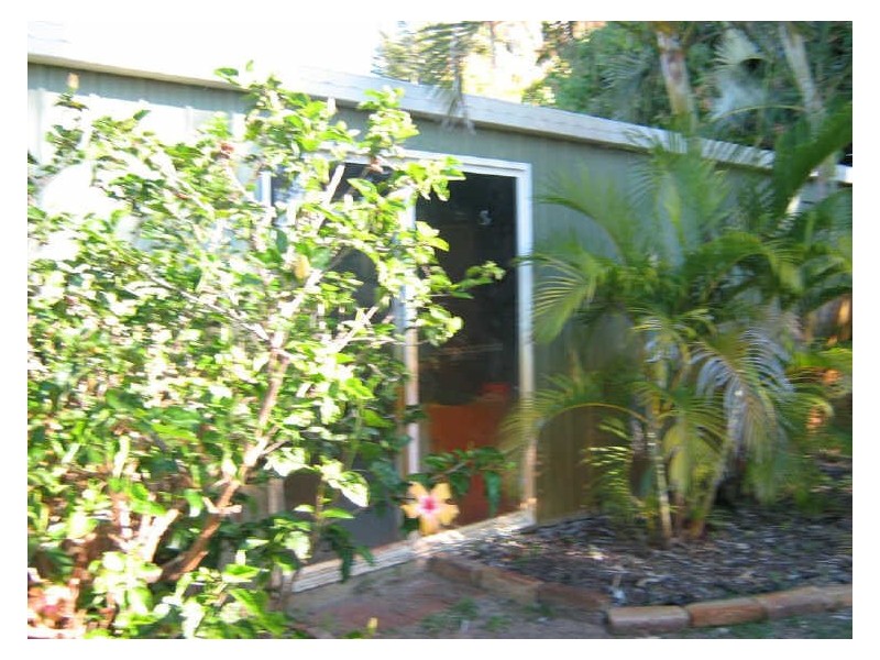 21 Golf Links Road, Bowen QLD 4805