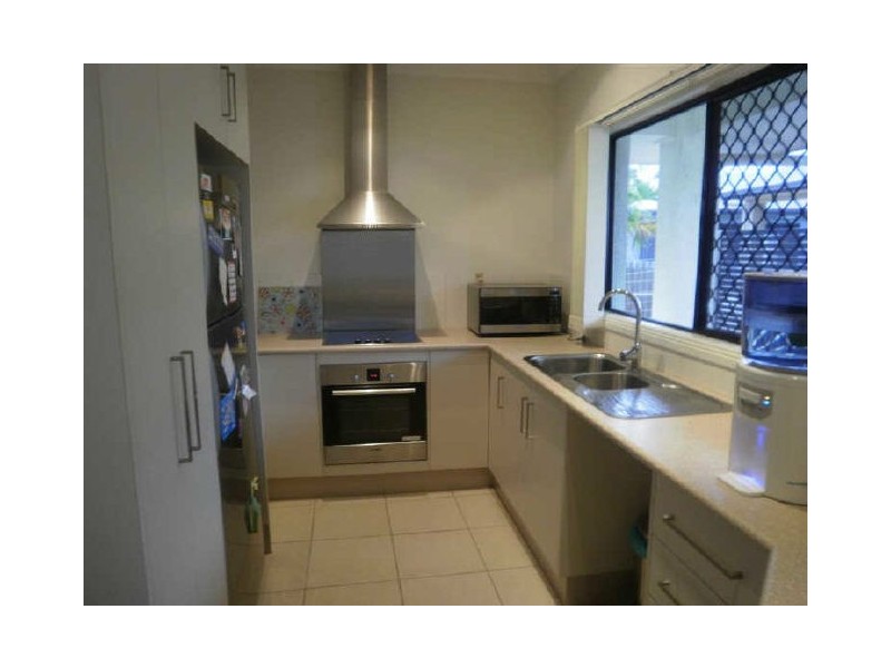 2/90 Mount Nutt Road, Bowen QLD 4805