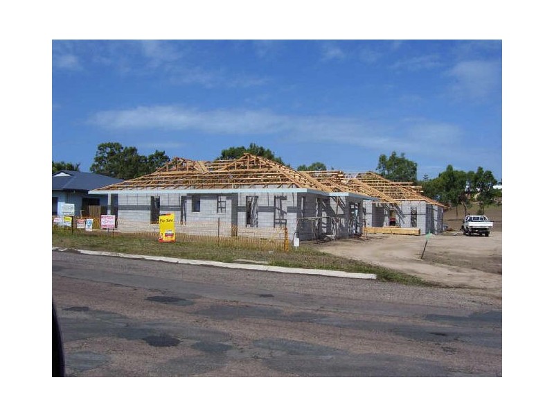 2/90 Mount Nutt Road, Bowen QLD 4805