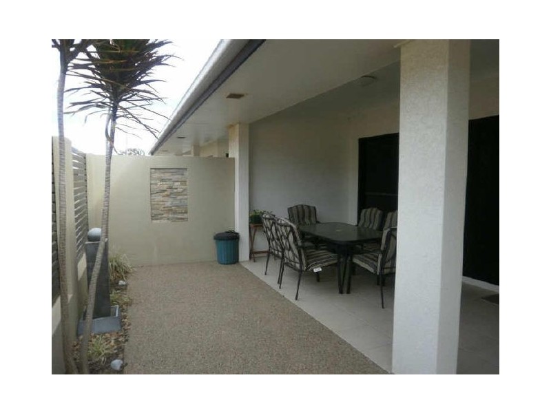 2/90 Mount Nutt Road, Bowen QLD 4805