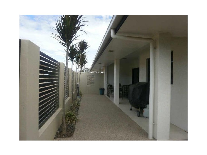 2/90 Mount Nutt Road, Bowen QLD 4805