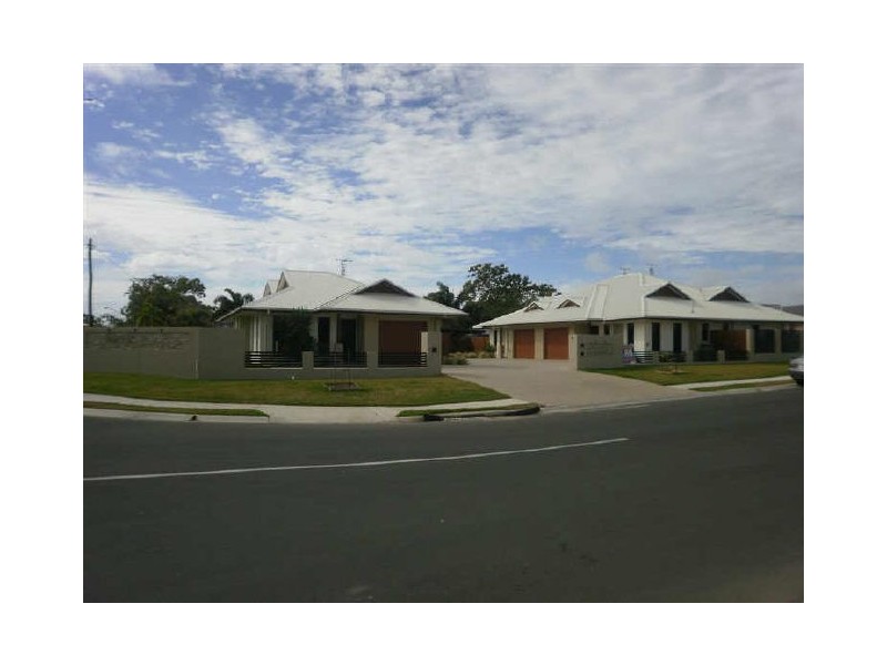 2/90 Mount Nutt Road, Bowen QLD 4805