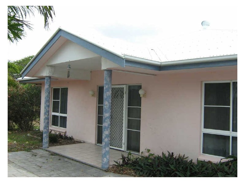 16 Horseshoe Bay Road, Bowen QLD 4805