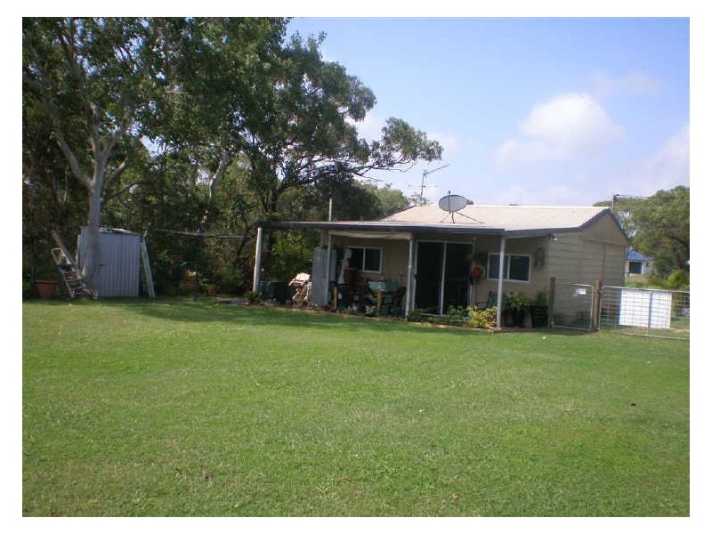 45 Edwards Esplanade, Bowen QLD 4805