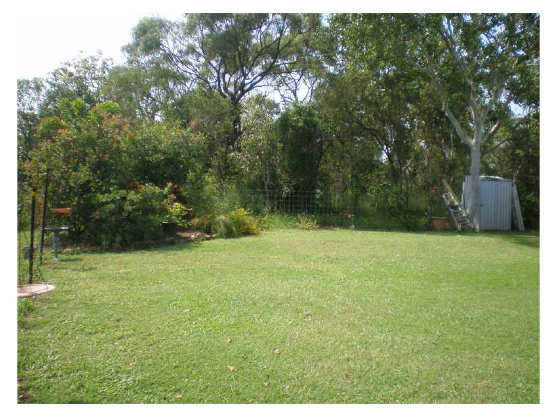45 Edwards Esplanade, Bowen QLD 4805