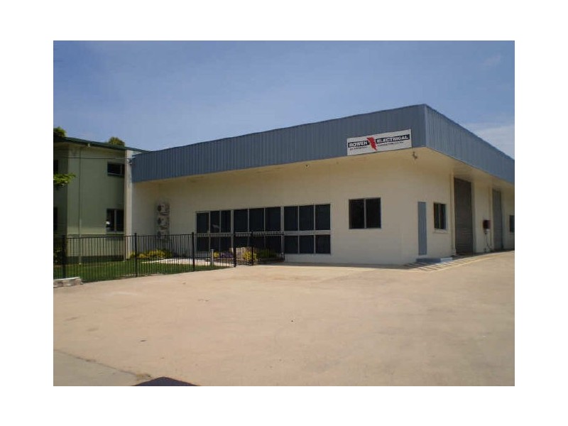 Fitzalan Street, Bowen QLD 4805