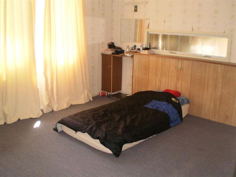 15 Denison Street, Bowen QLD 4805