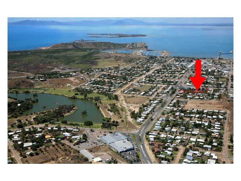 32 Livingstone Street & 99 Herbert Street, Bowen QLD 4805