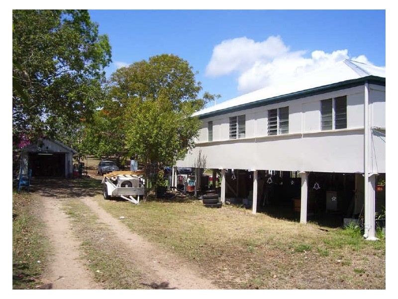 32 Livingstone Street & 99 Herbert Street, Bowen QLD 4805