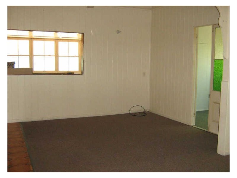 104 Powell Street, Bowen QLD 4805