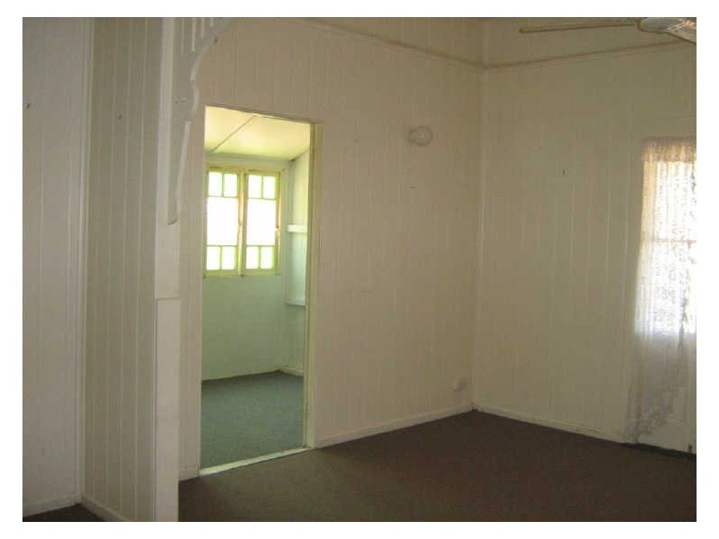 104 Powell Street, Bowen QLD 4805