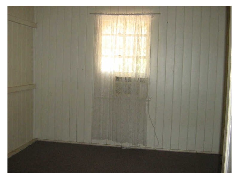 104 Powell Street, Bowen QLD 4805