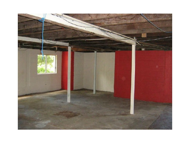 15 Russell Street, Bowen QLD 4805