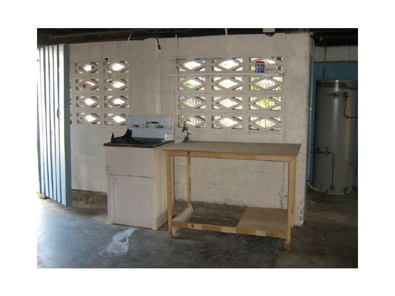 15 Russell Street, Bowen QLD 4805