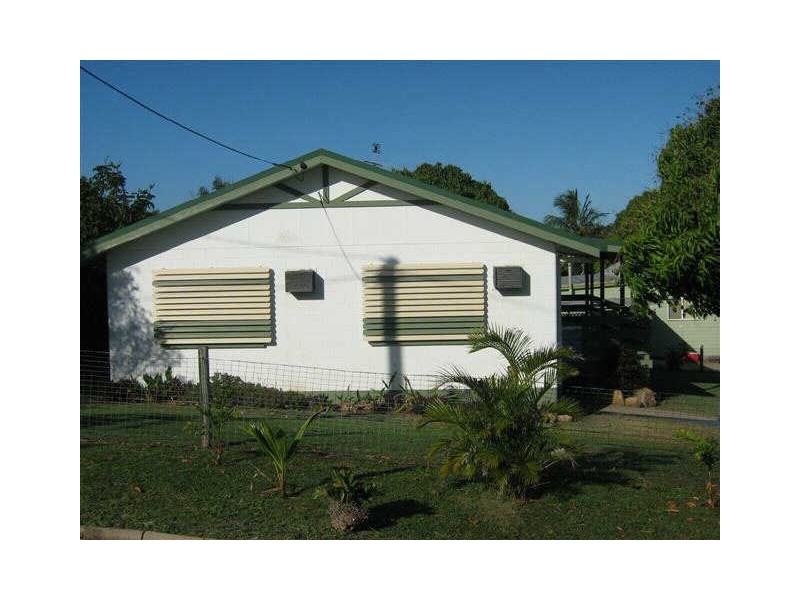 10A Mitchell Street, Bowen QLD 4805