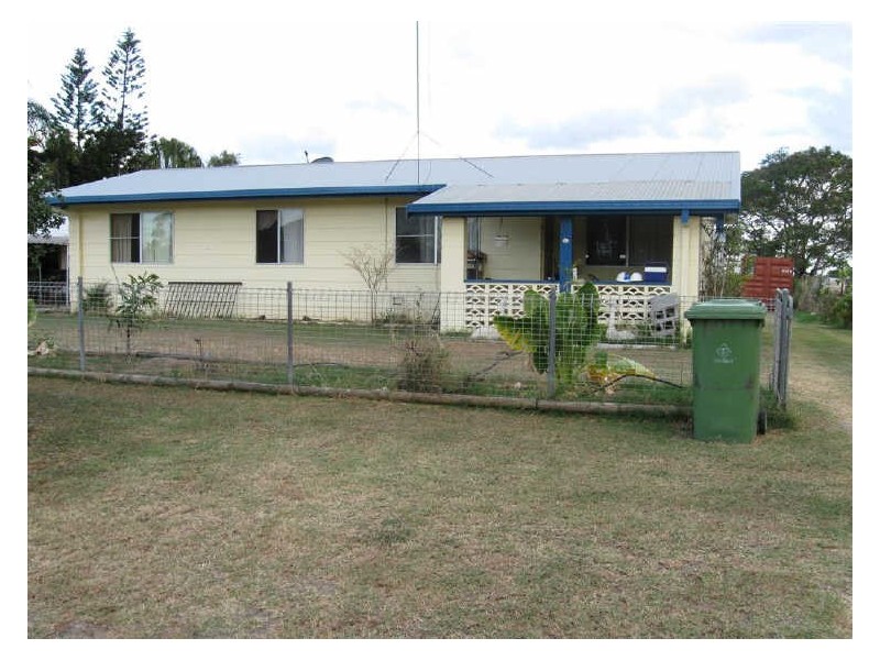 53 Lascelles Street, Bowen QLD 4805