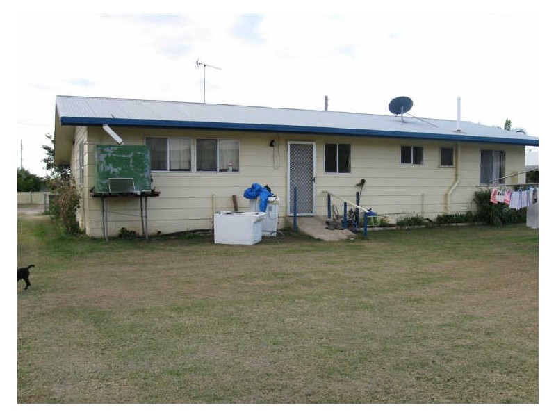 53 Lascelles Street, Bowen QLD 4805