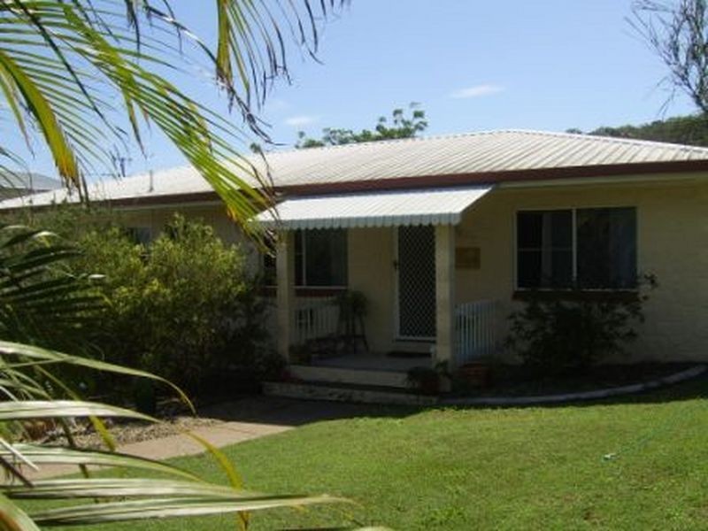 52 Rose Bay Road, Bowen QLD 4805