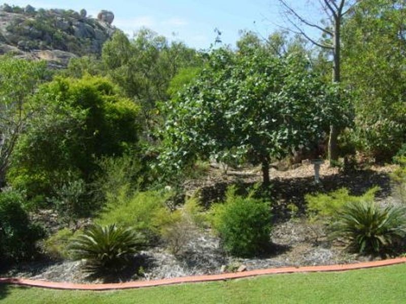 52 Rose Bay Road, Bowen QLD 4805