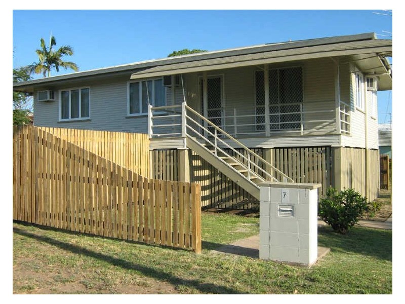 7 Christison Street, Bowen QLD 4805