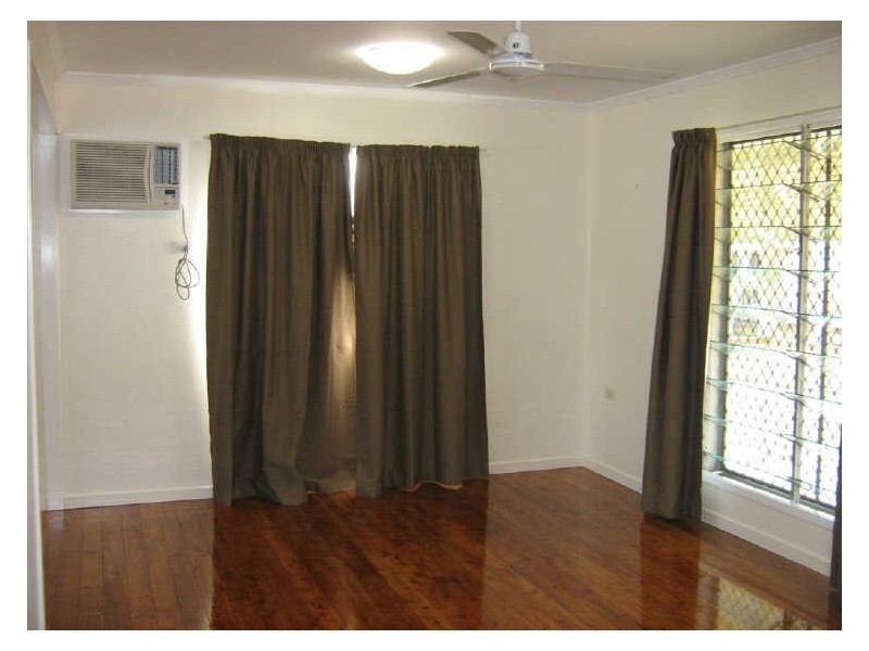 7 Christison Street, Bowen QLD 4805