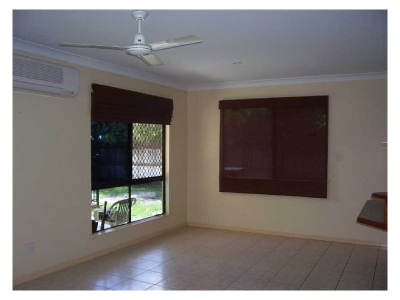 10 Peters Place, Bowen QLD 4805