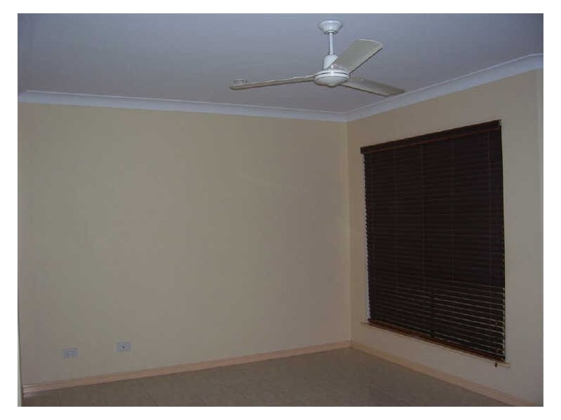 10 Peters Place, Bowen QLD 4805