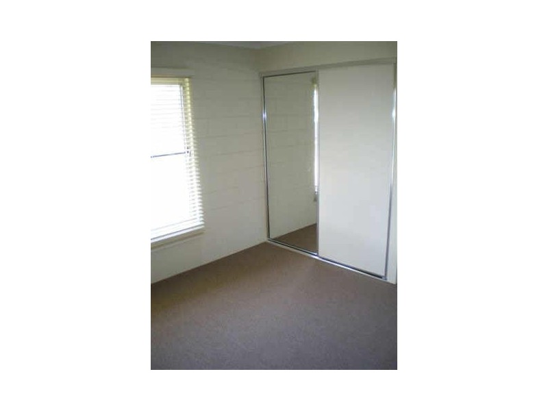 2/51 Leichhardt Street, Bowen QLD 4805