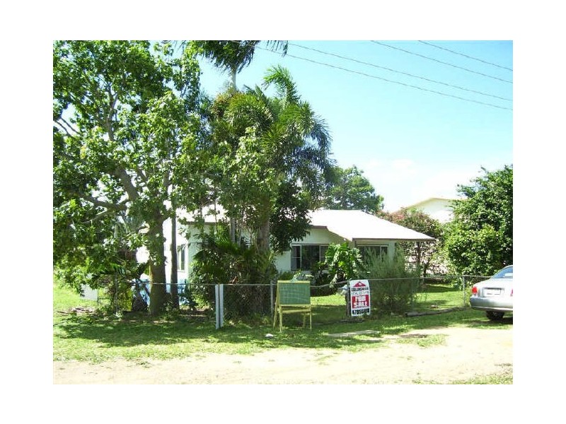 20 Eleventh Ave, Collinsville QLD 4804