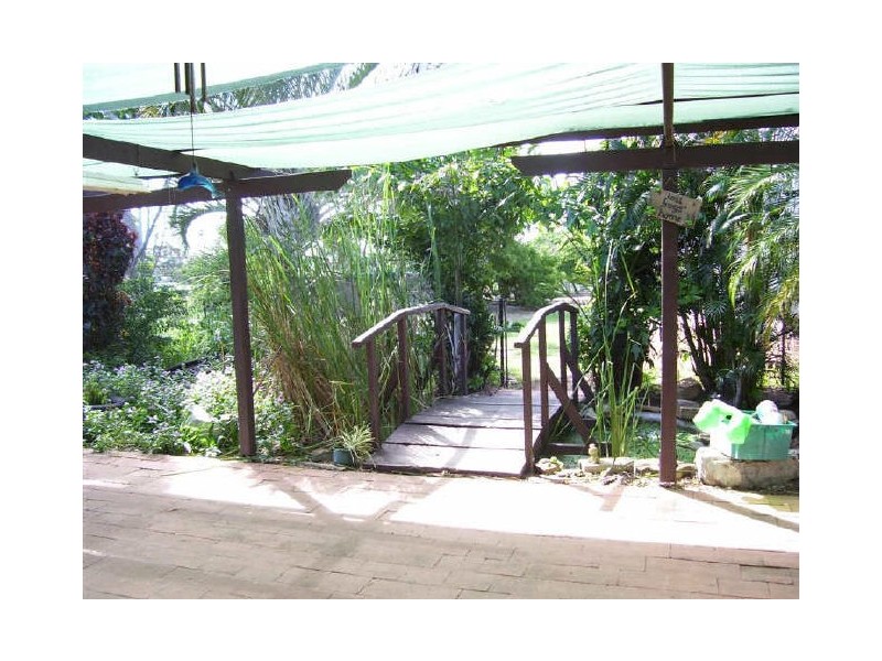 20 Eleventh Ave, Collinsville QLD 4804