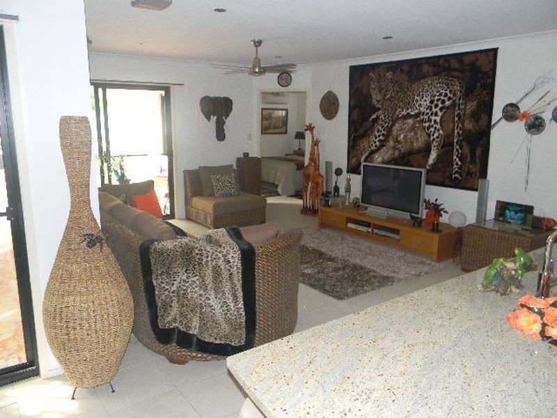 6 Tynwald Avenue, Bowen QLD 4805