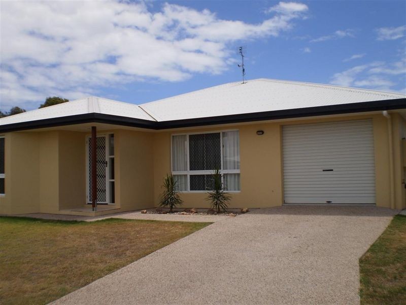 9 Cullen Close, Bowen QLD 4805