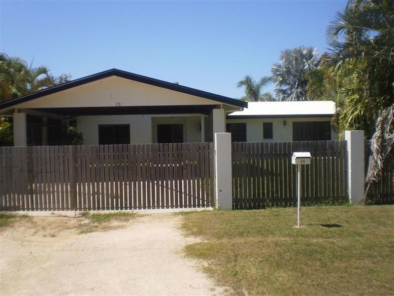 20 Brighton Road, Bowen QLD 4805
