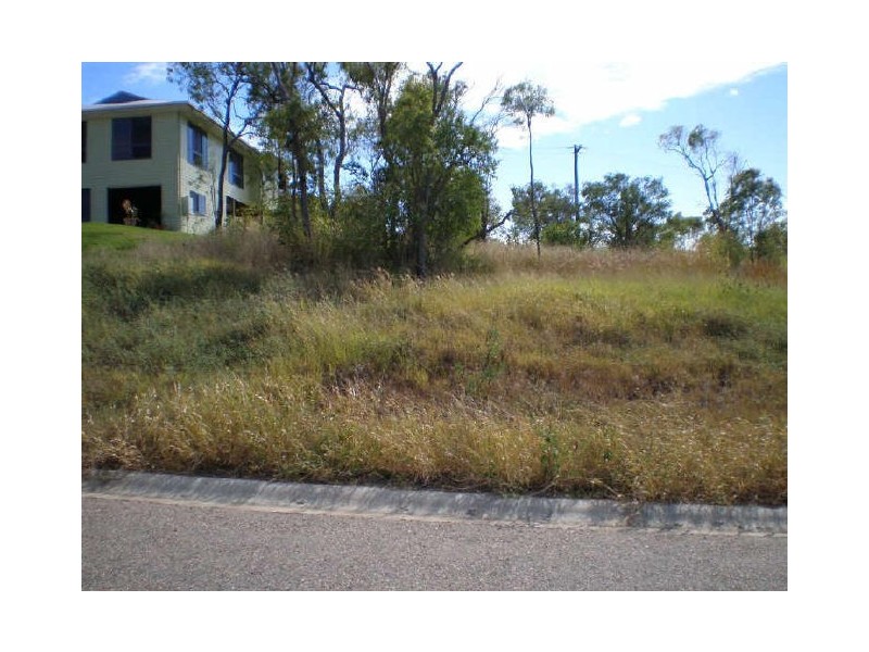 4 Craigie Court, Bowen QLD 4805