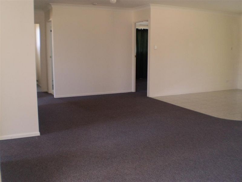 16 Hillview Place, Bowen QLD 4805