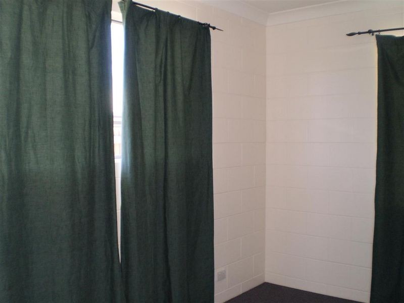 16 Hillview Place, Bowen QLD 4805