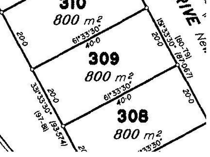 12 Fairway Drive, Bowen QLD 4805